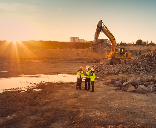 How to Run Daily Huddles That Drive Jobsite Performance