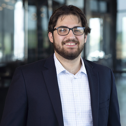 Photo of Andrew Miller